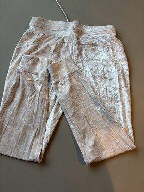 lululemon Plush Velvet Joggers - metallic silverfish